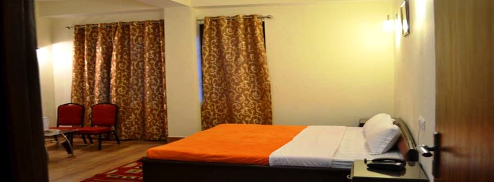 1513/Hotel Crown De La Cruz Residency - Gangtok 05.jpg